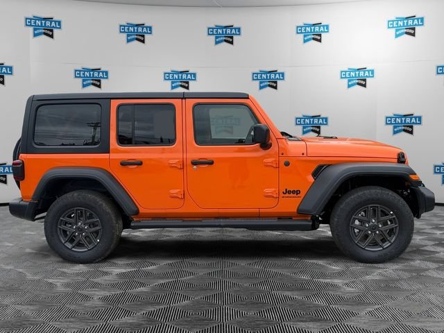 New 2026 Joose Jeep Sport S image 6