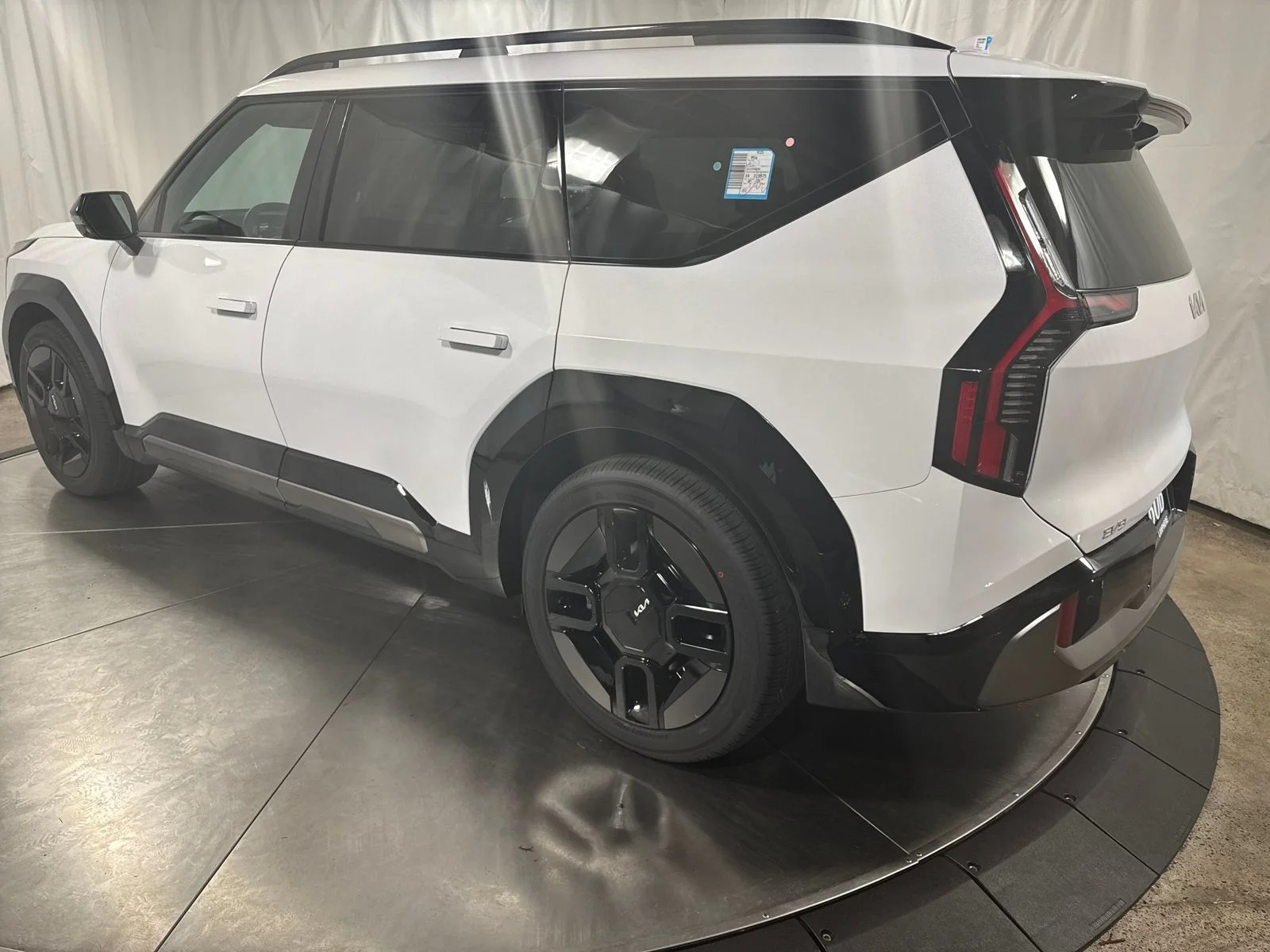 New 2026 Glacial White Pearl Kia GT-Line image 7