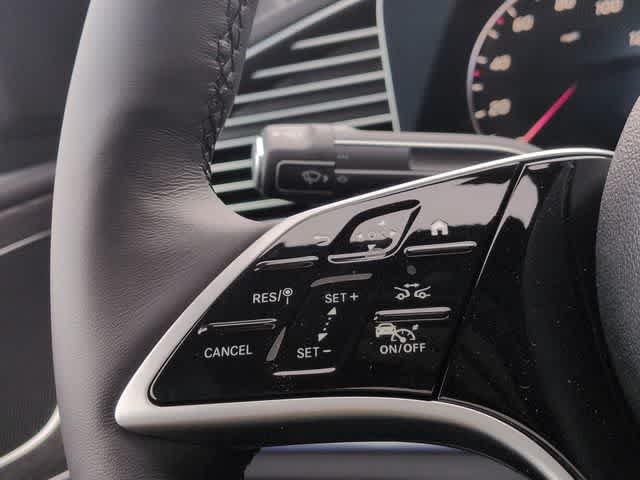 New 2026 Polar White Mercedes-Benz GLE 450 image 24