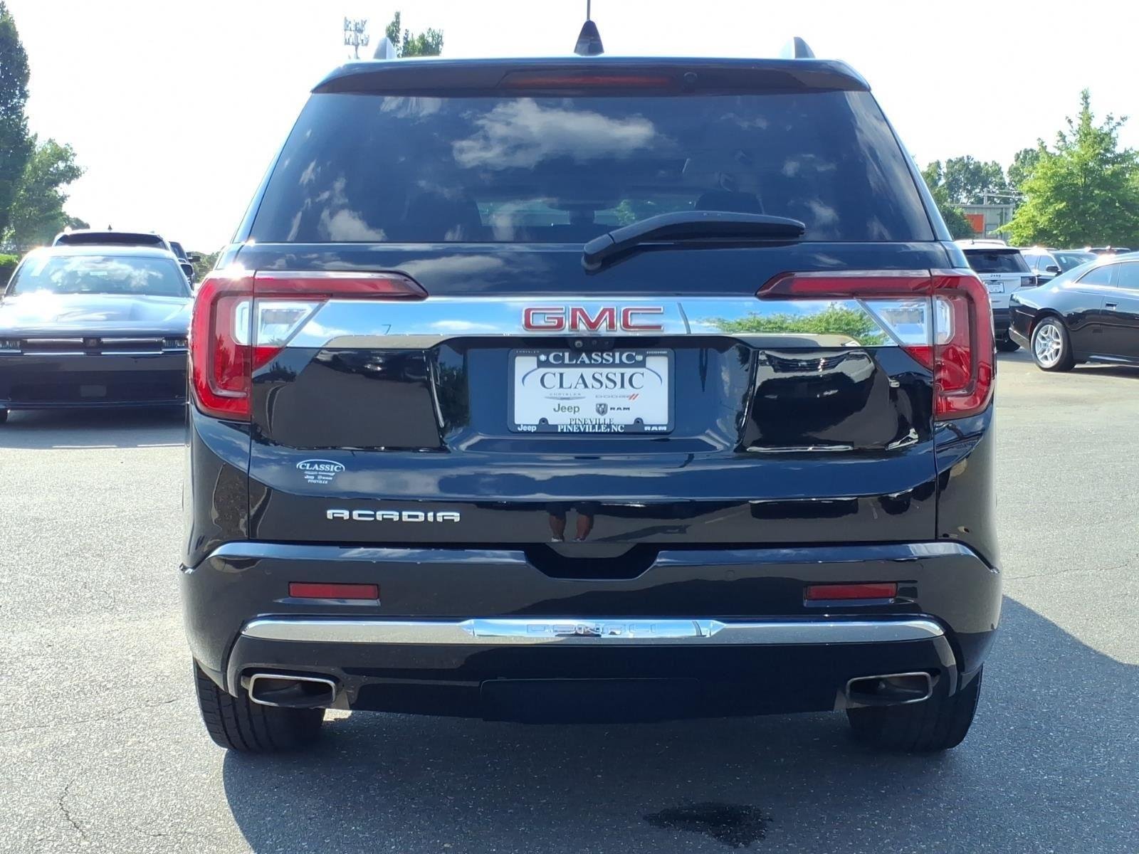 Used 2023 Ebony Twilight Metallic GMC Denali image 17