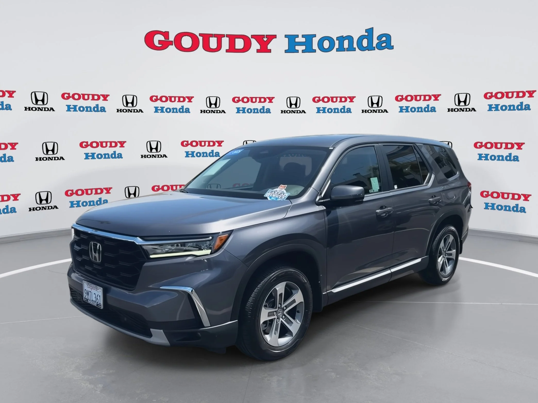 Certified Used 2025 Modern Steel Metallic Honda EX-L image 4