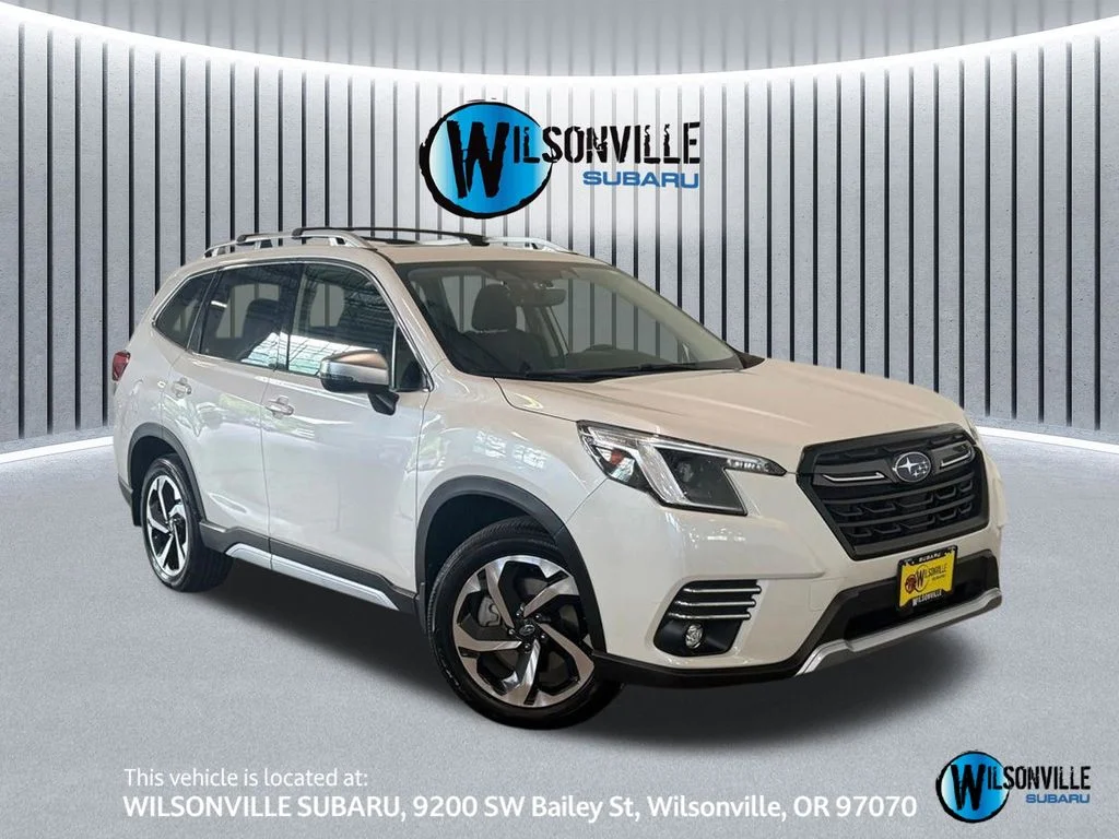 2023 Subaru Forester Touring's photo