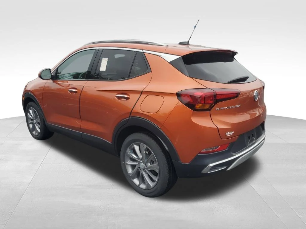 Used 2023 Orange Buick Essence image 3