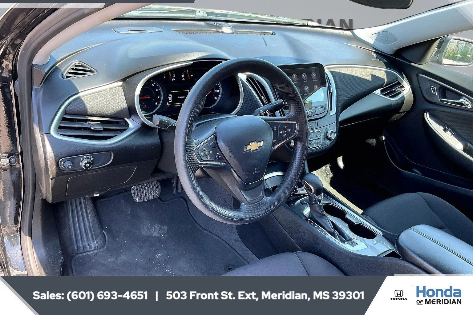 2024 Chevrolet Malibu 1LT - Photo 12