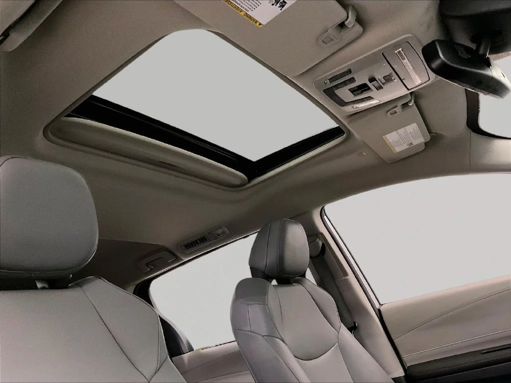 Used 2023 Silver Toyota XLE image 26