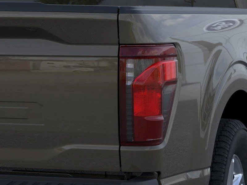 New 2026 Marsh Gray Ford XLT image 21