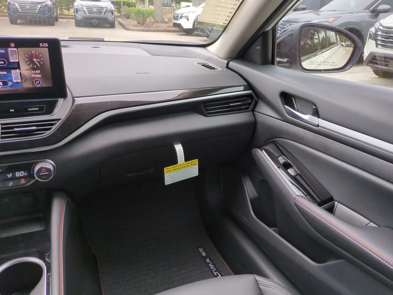 New 2025 Pearl White TriCoat Nissan SR image 15