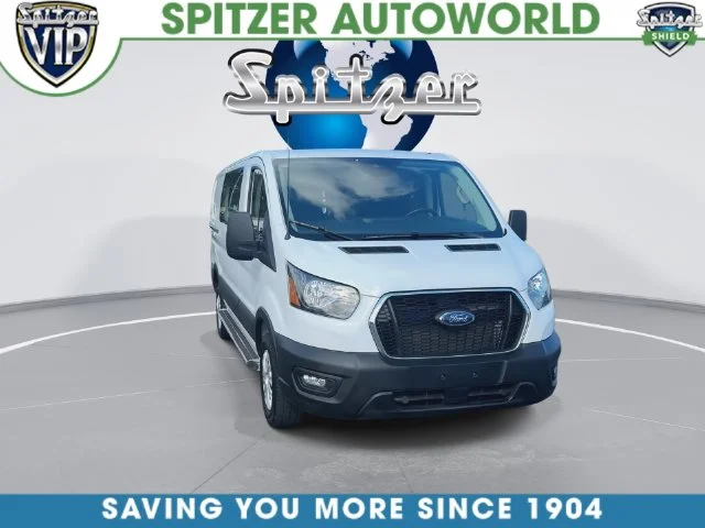 Used 2025 White Ford Base image 3