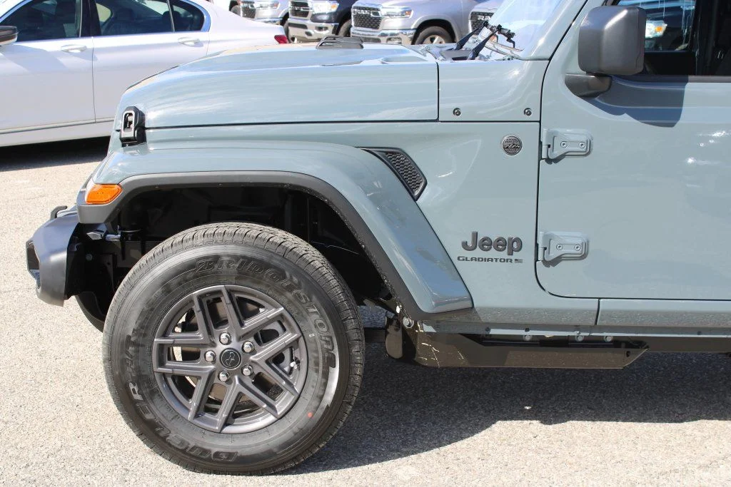 2026 Jeep Gladiator Sport S - Photo 7