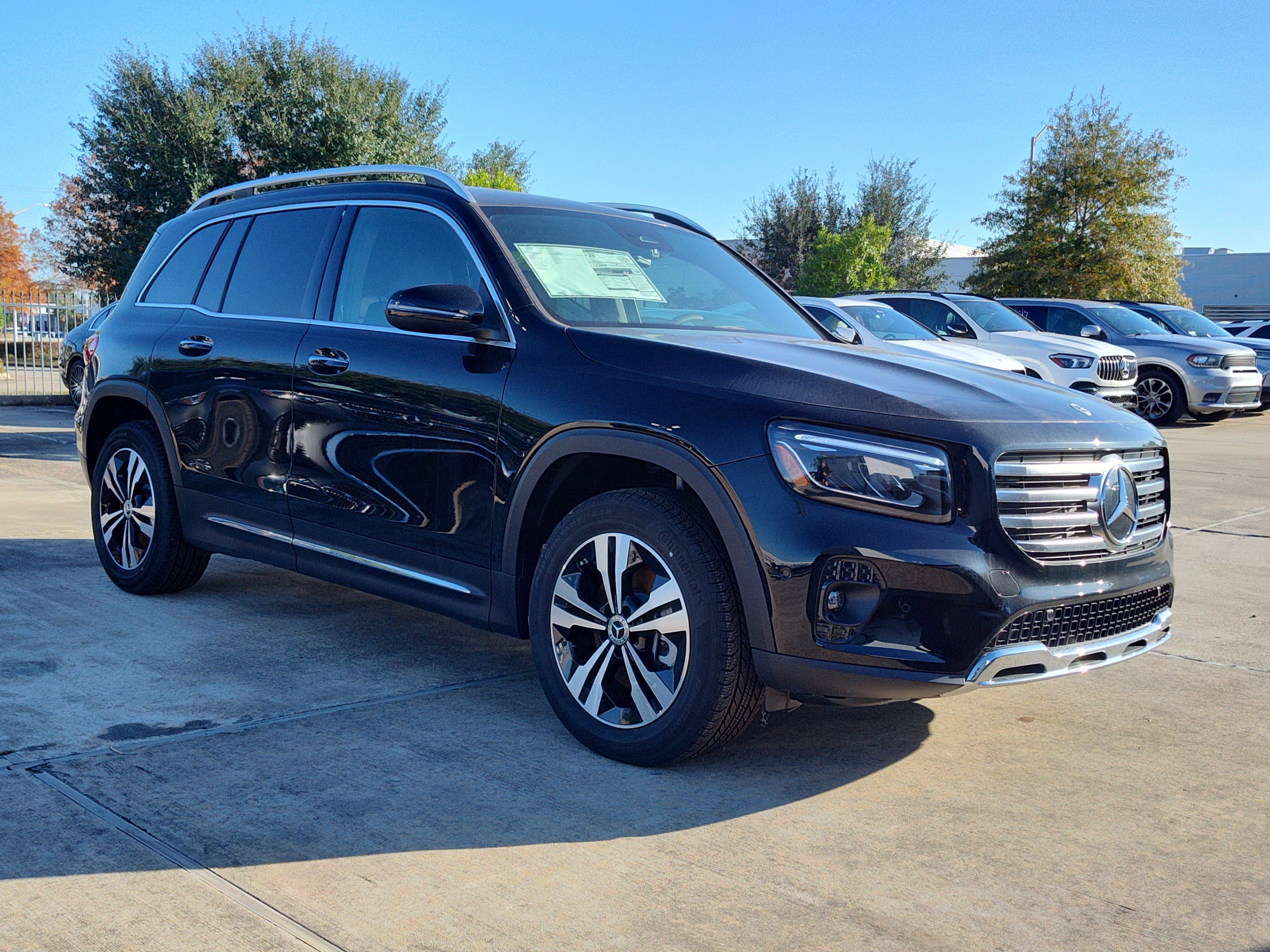 2025 Mercedes-Benz GLB Base - Photo 19