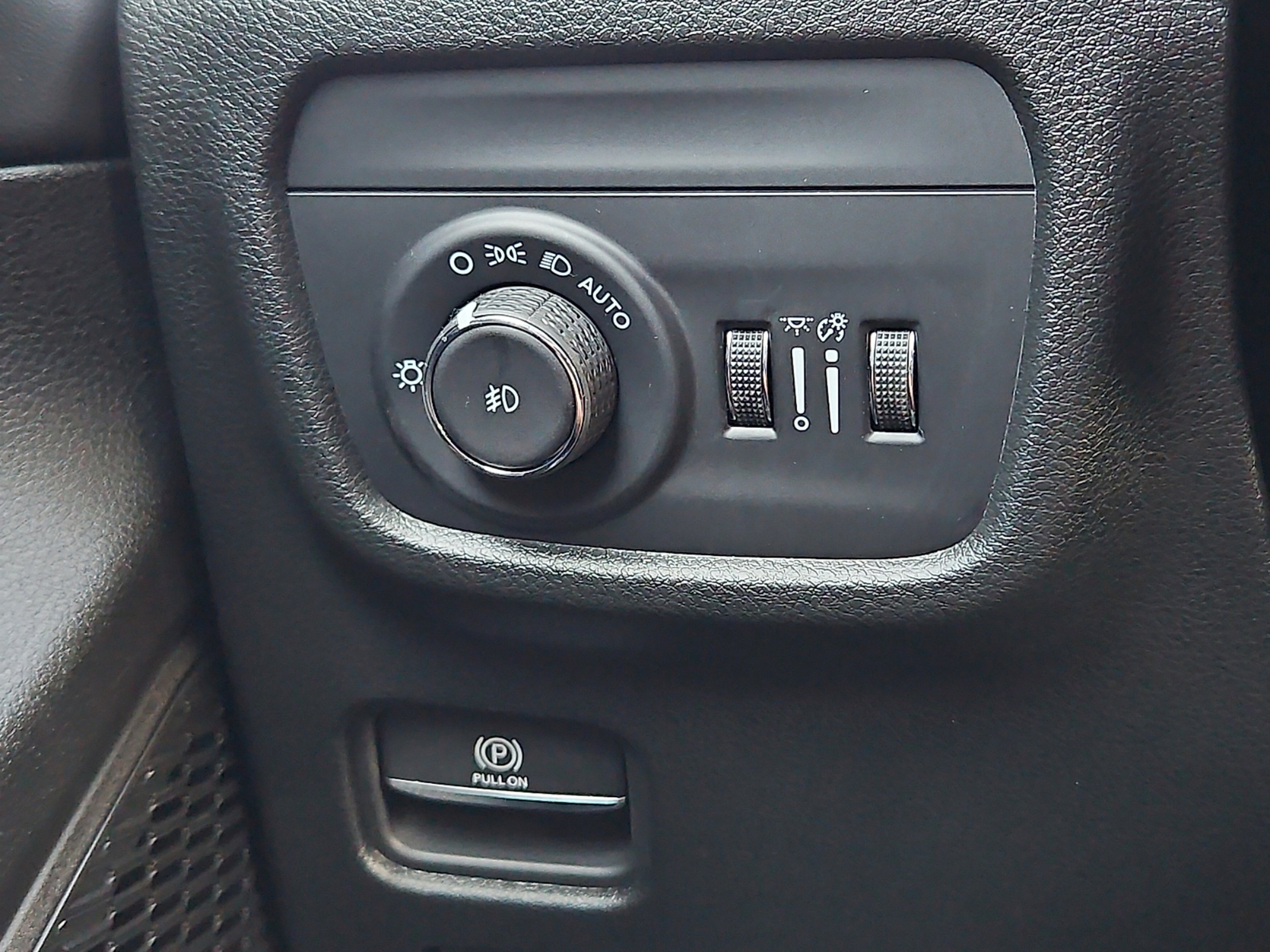 2025 Jeep Grand Cherokee L Limited - Photo 15