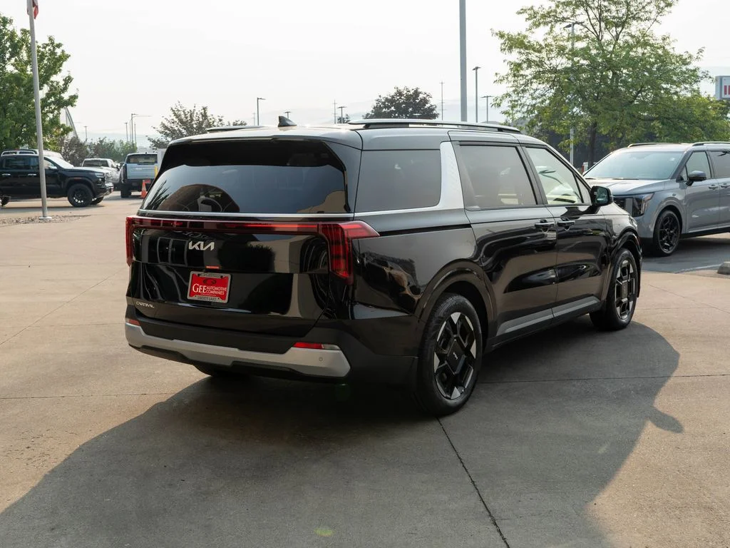 New 2026 Aurora Black Pearl Kia EX image 7
