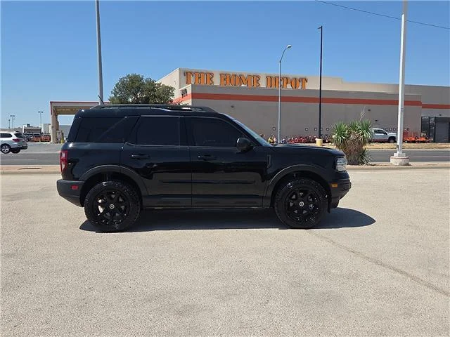 Used 2024 Black Ford Outer Banks 4x4 image 4