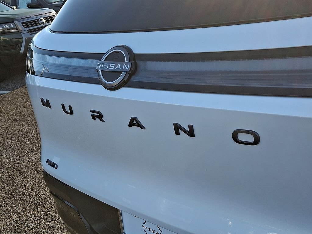 New 2026 Everest White Pearl TriCoat Nissan SV image 11