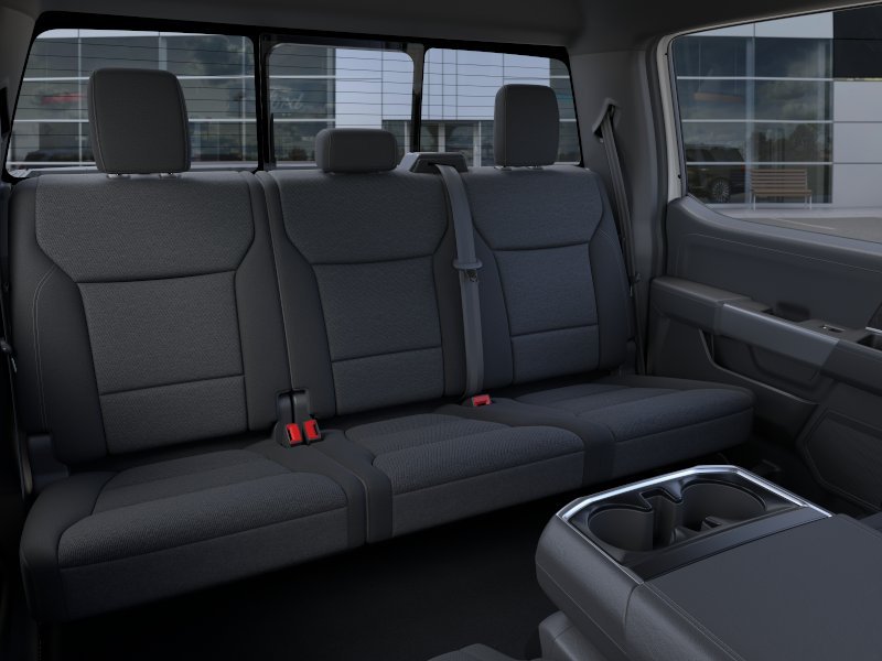 New 2026 Oxford White Ford XLT image 11