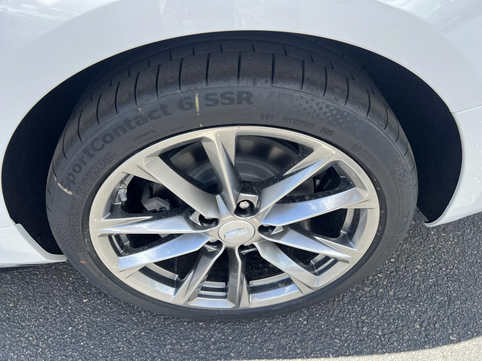2026 Cadillac CT4 V-Series - Photo 13