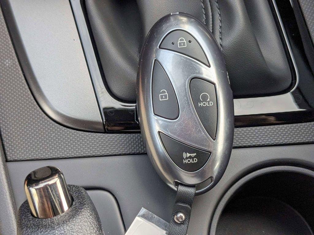 New 2026 White Hyundai SEL Sport image 29