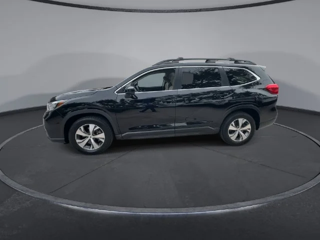 Certified Used 2022 Black Subaru Premium image 4