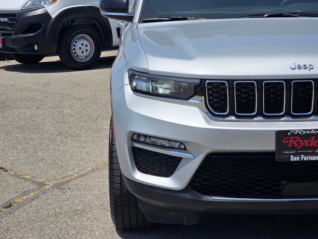 Certified Used 2024 Silver Jeep 4xe image 3