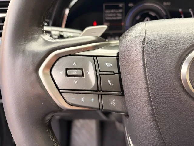 Used 2022 Gray Lexus 350h Base image 15