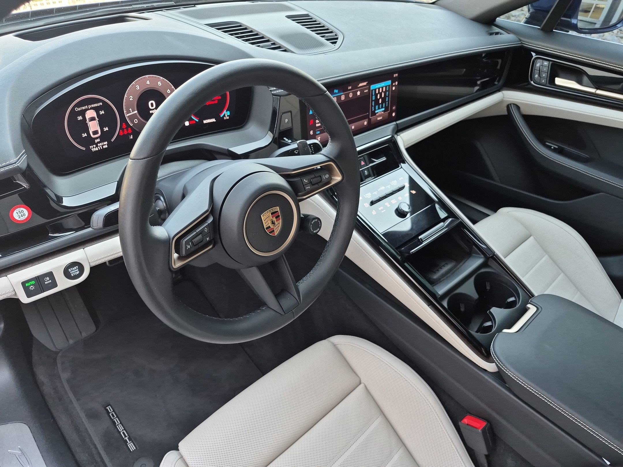 Used 2024 Blue Porsche AWD image 14