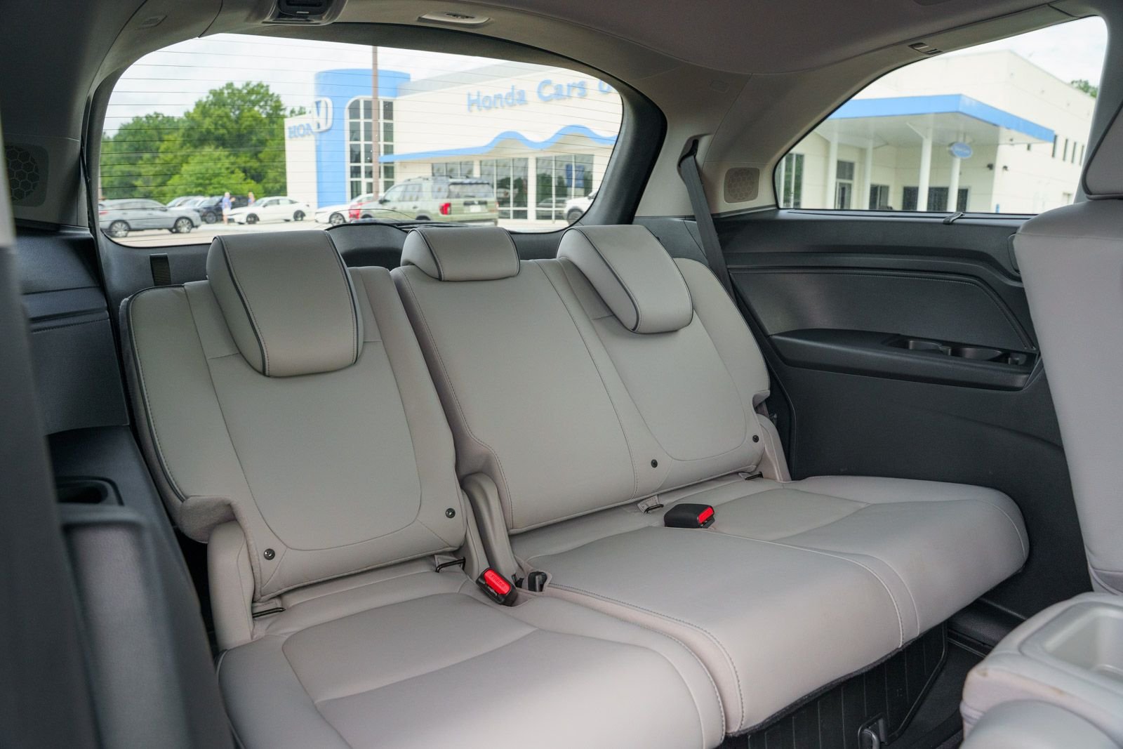 2022 Honda Odyssey Elite - Photo 17