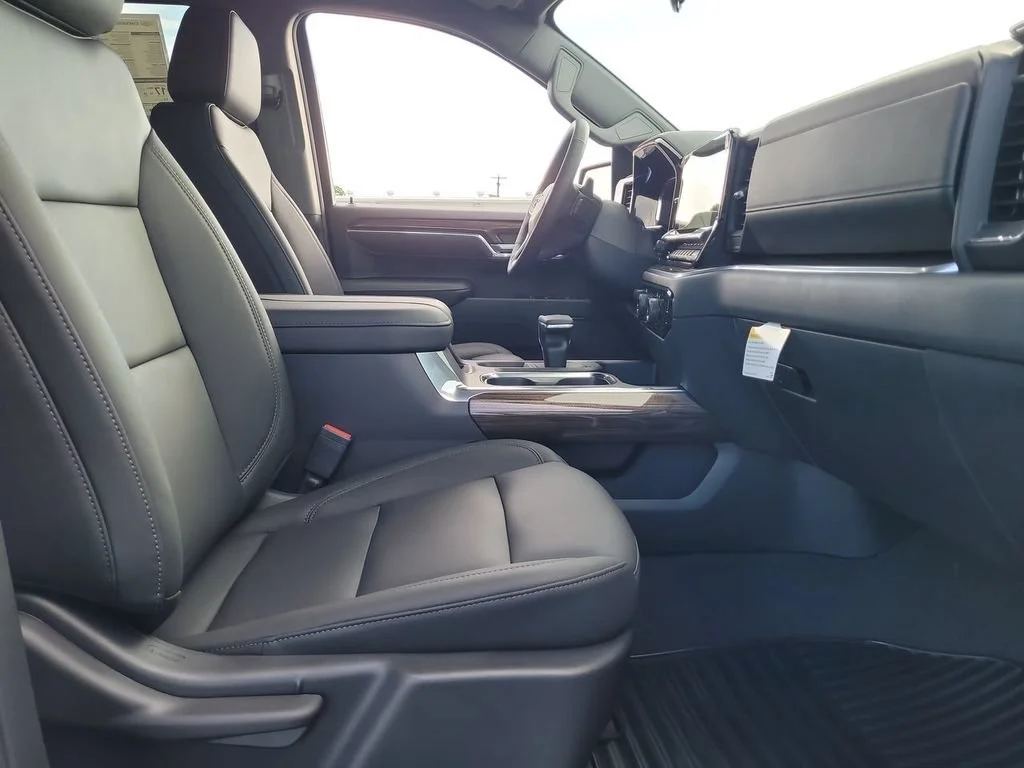 2026 Chevrolet Silverado 1500 LT - Photo 27