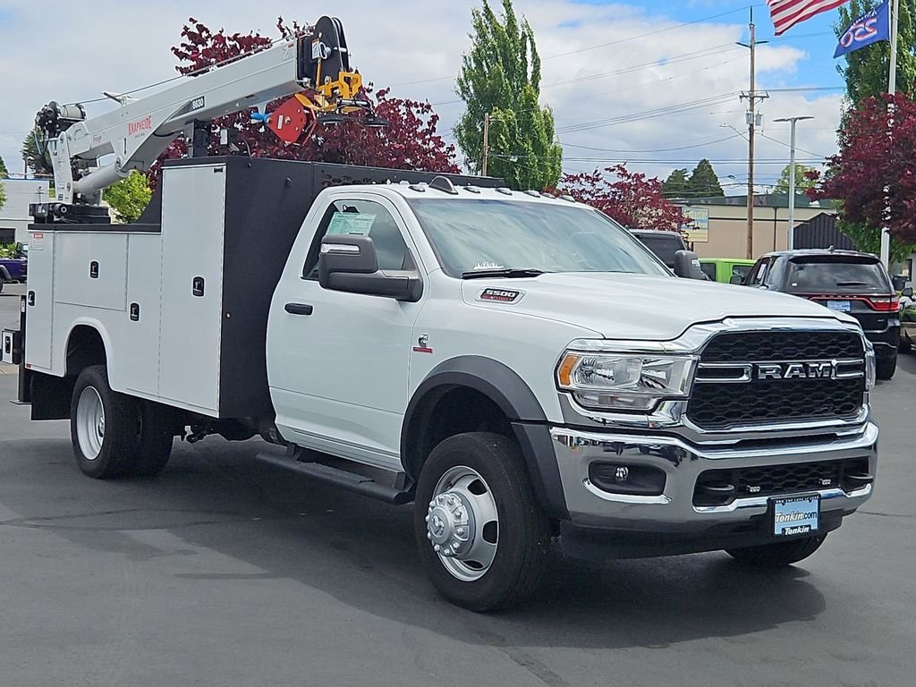 New 2024 Bright White Clear-Coat Exterior Paint RAM Tradesman image 8