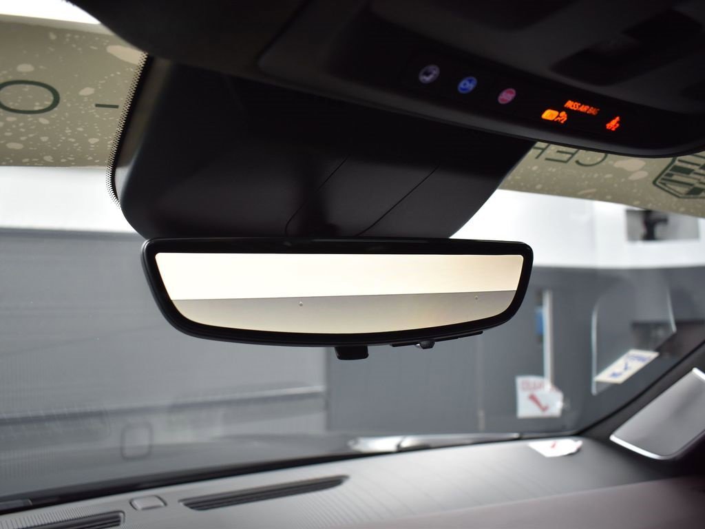 2023 CADILLAC ESCALADE ESV - Image 24