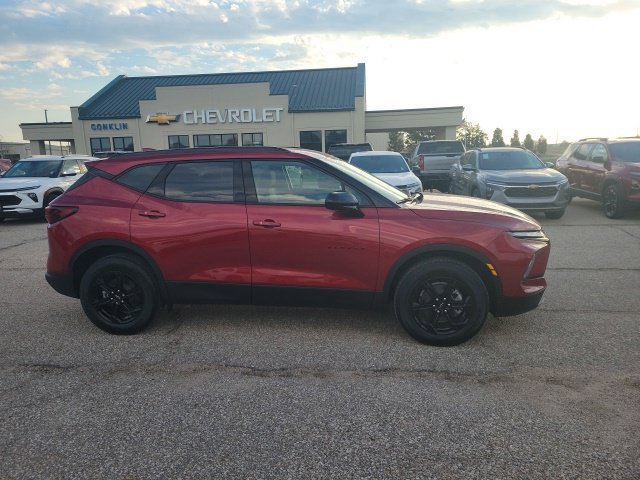 New 2026 Radiant Red Tintcoat Chevrolet 2LT image 21
