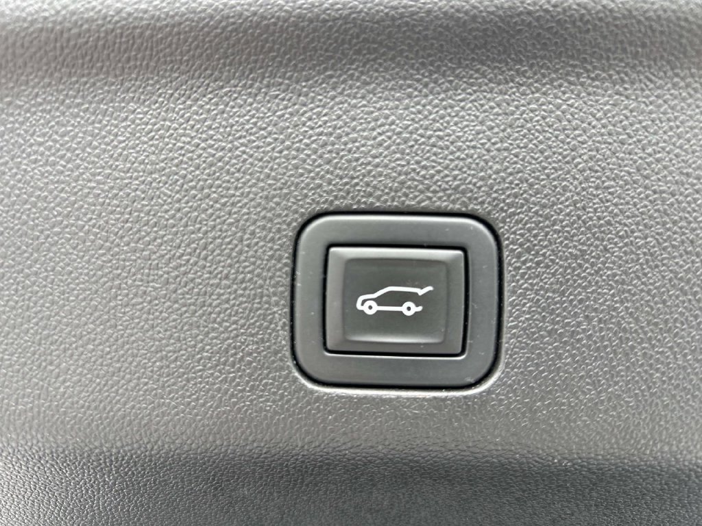 Certified Used 2023 Summit White GMC Denali image 22