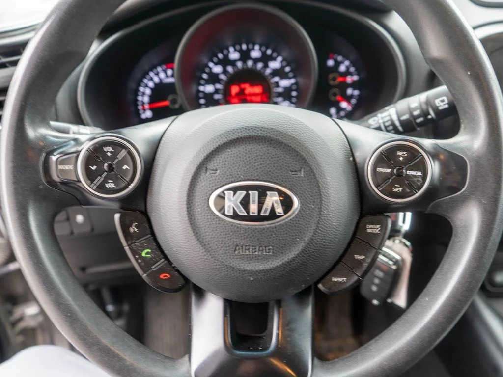 Used 2019 Gray Kia Base image 16