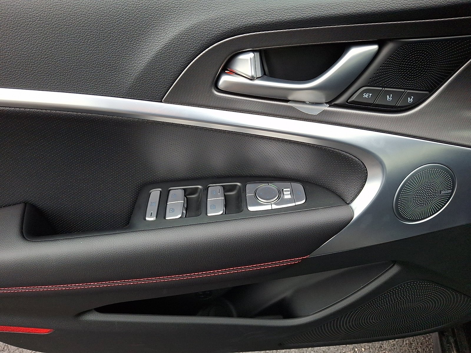 New 2024 Vik Black Genesis 2.5T image 12