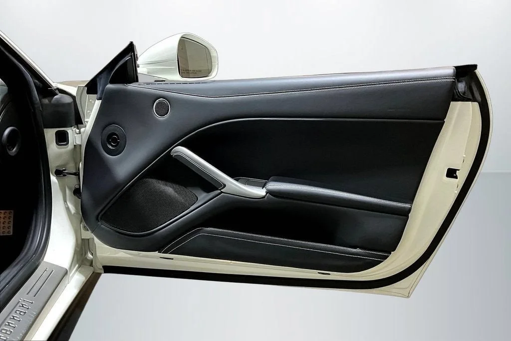Used 2016 Bianco Avus Ferrari Berlinetta image 21