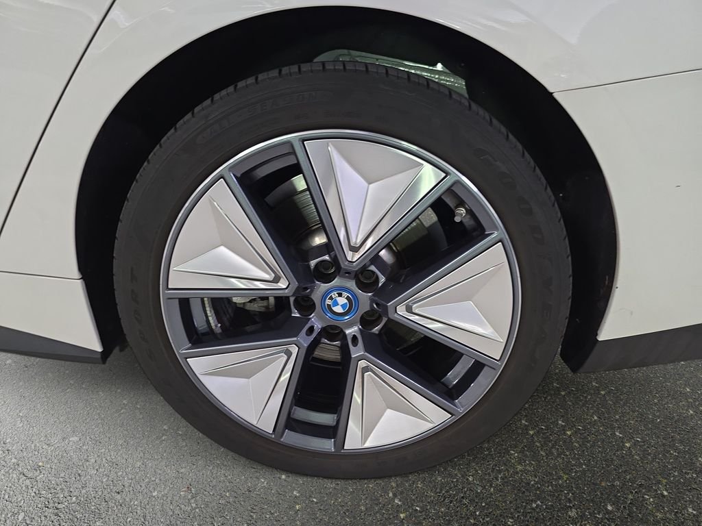 Certified Used 2024 Alpine White BMW eDrive35 image 32