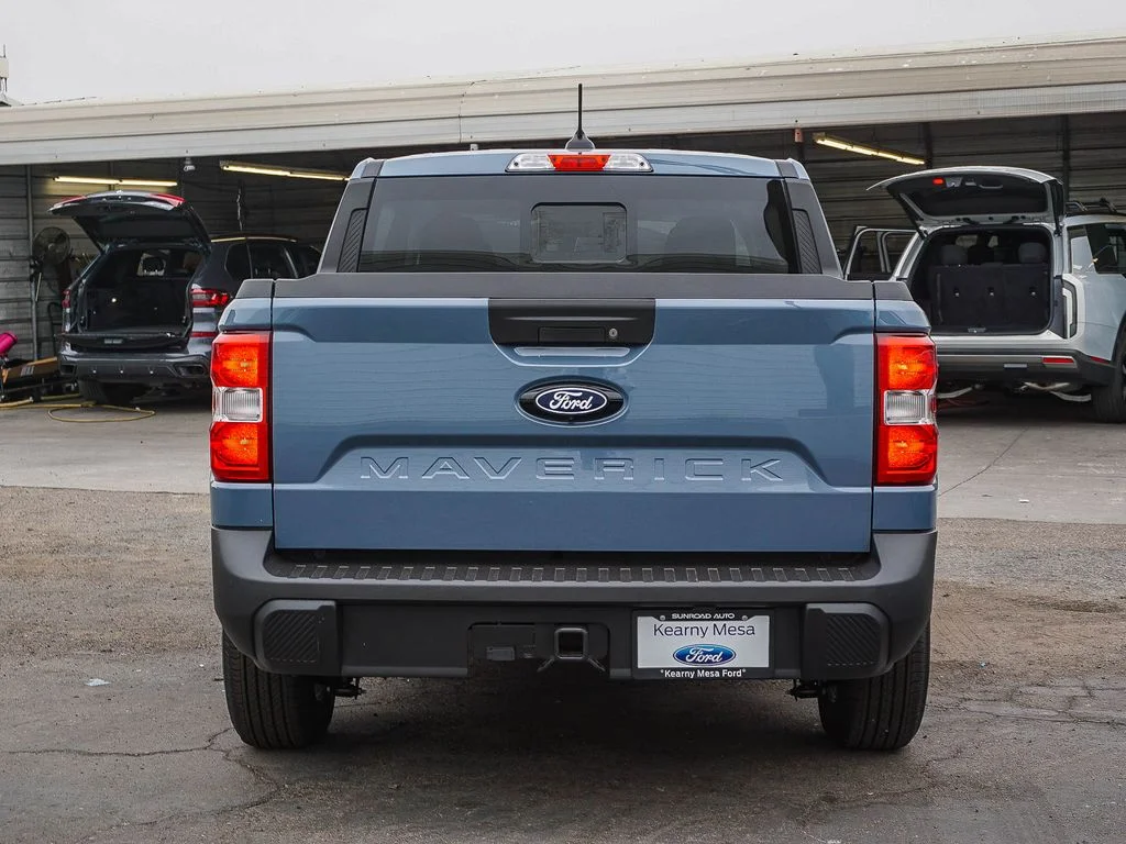 New 2026 Gray Ford XLT image 5