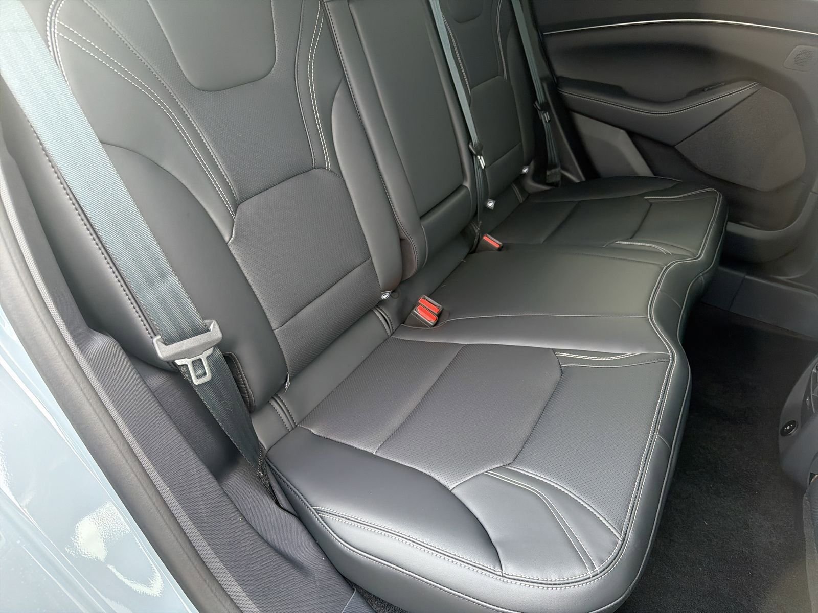 2025 Ford Mustang Mach-E Premium - Photo 22