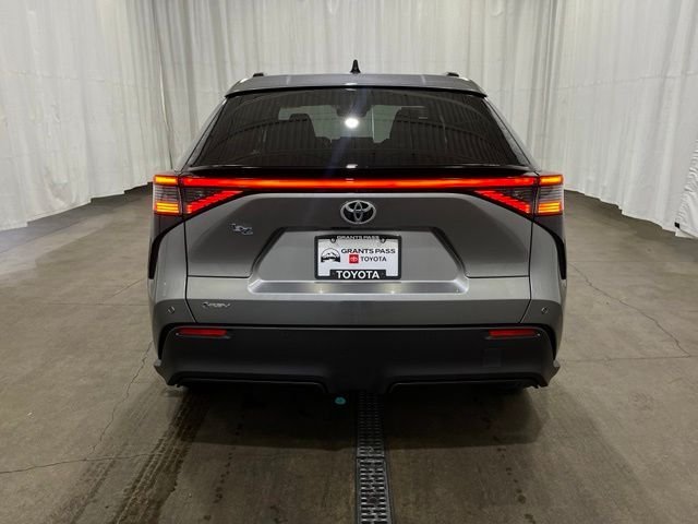 Certified Used 2026  Toyota XLE image 5