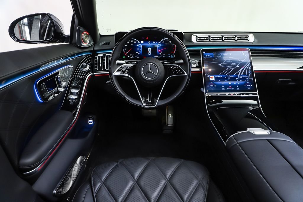 Certified Used 2024  Mercedes-Benz Maybach S 580 image 15