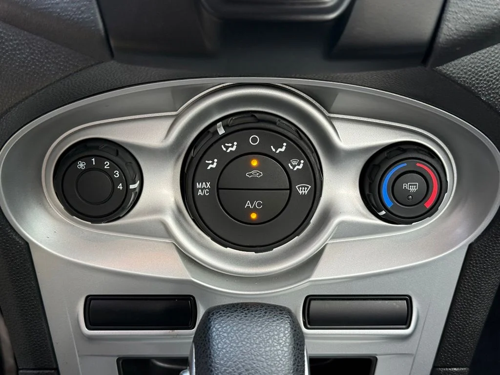 Used 2019 White Ford SE image 20