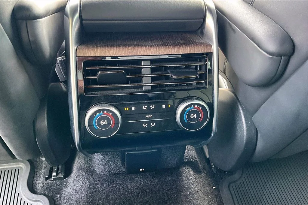 Certified Used 2023 Gray Land Rover SE image 25