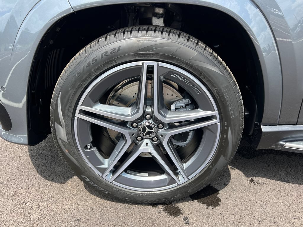 New 2026 Selenite Grey Metallic Mercedes-Benz GLS 450 image 74