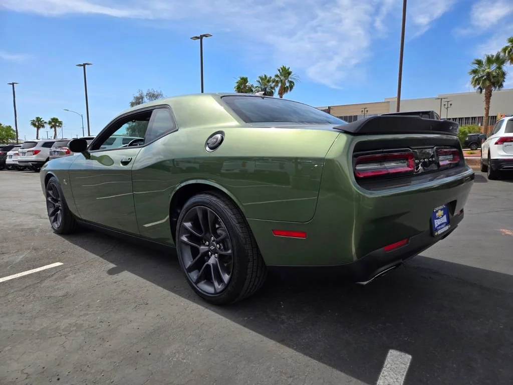 Used 2023 F8 Green Dodge R/T Scat Pack image 4