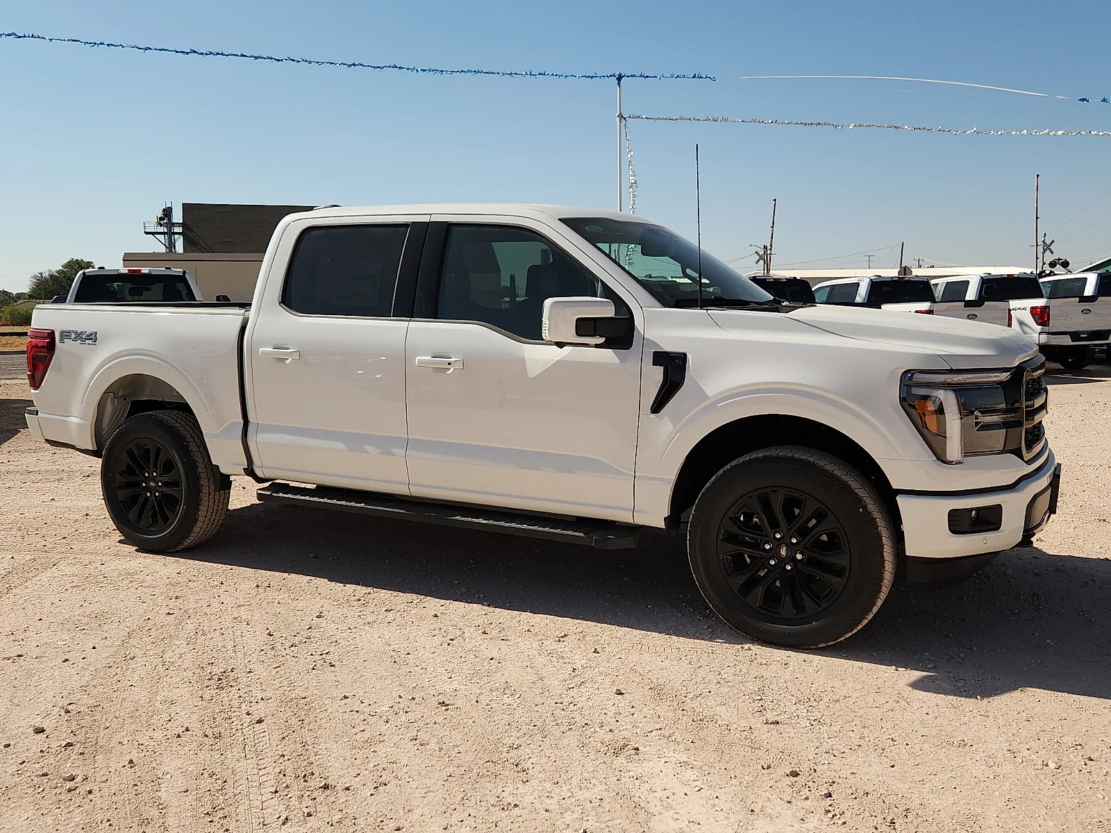 New 2026 Star White Metallic Tri-Coat Ford Lariat image 8