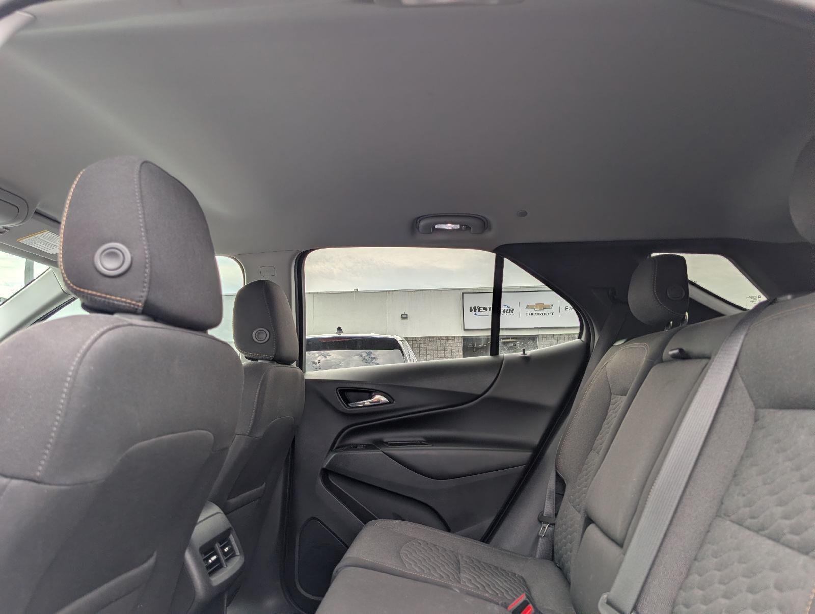 Used 2020 Pacific Blue Metallic Chevrolet LT image 10