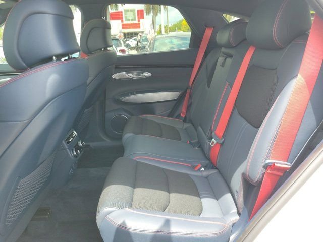 2025 GENESIS GV70 Standard - Photo 8