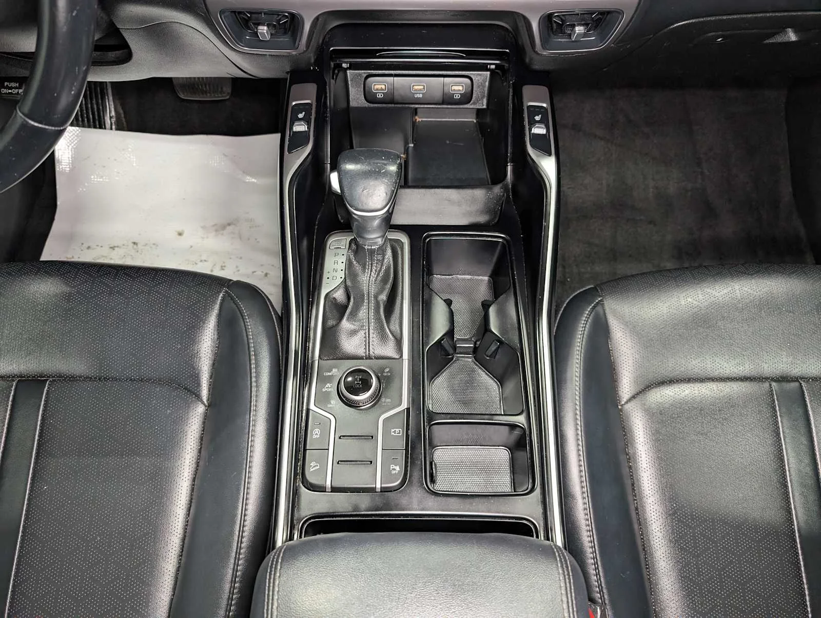 Used 2021 Ebony Black Kia S image 19