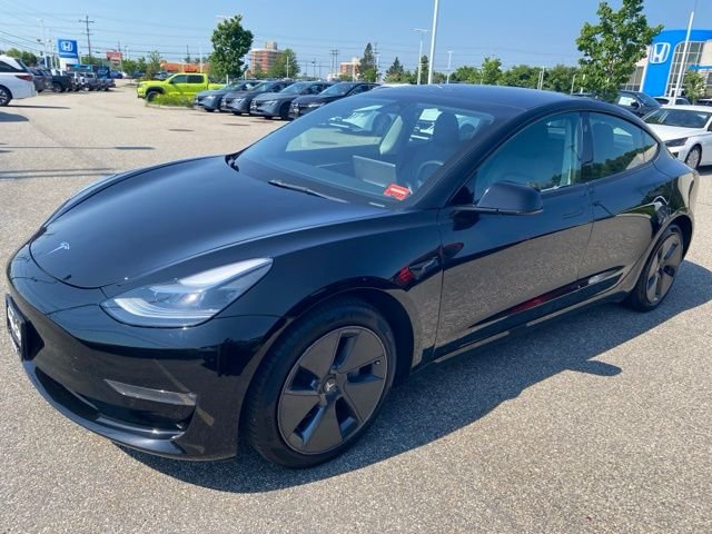 Used 2022  Tesla Long Range image 9