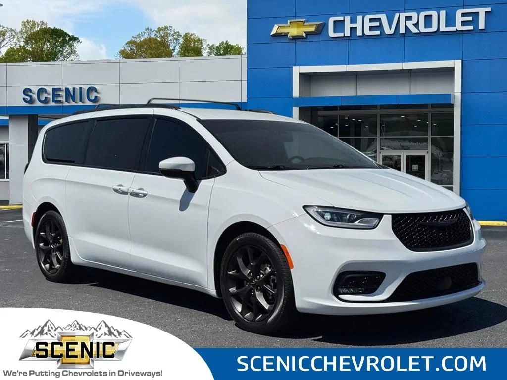 2023 Chrysler Pacifica