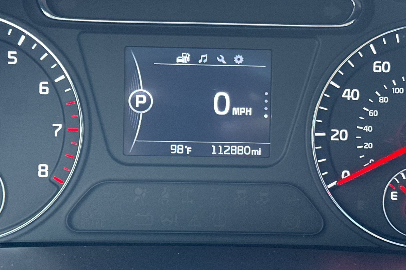 Used 2017 Silver Kia LX image 29